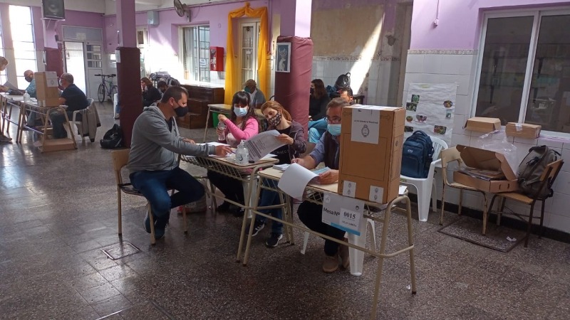 Comenz la jornada electoral legislativa en Olavarra